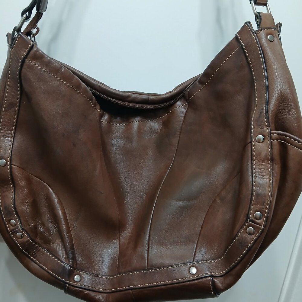 Fossil Lightweight Leather Hobo🤎 - Picture 6 of 9